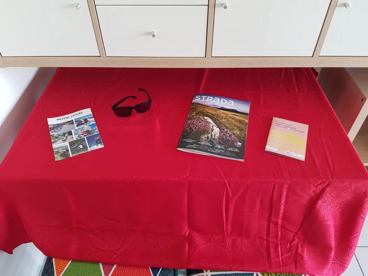 Compostela Daire Le Puy-en-Velay Dış mekan fotoğraf